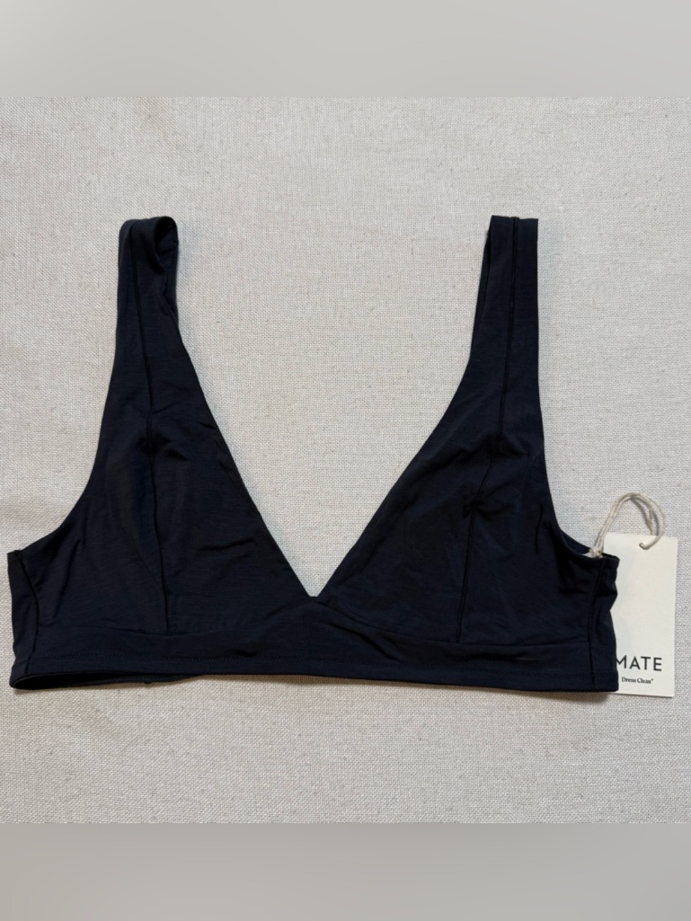 MATE the Label Tencel Comfort Wireless Triangle Bra Black Deep V Bralette Large